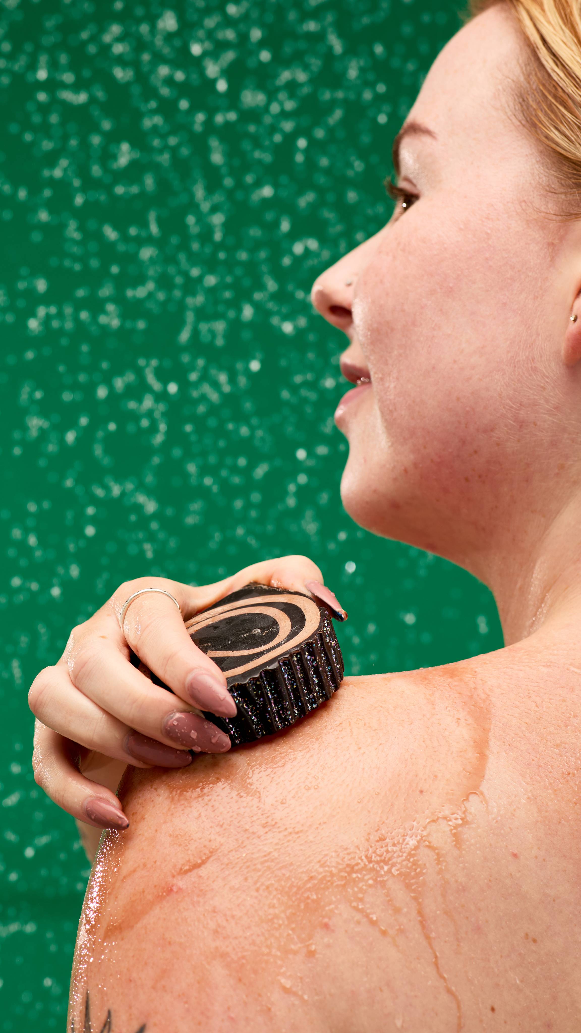 20AB7574-A5B0-67C1-2A15-C453441B877E