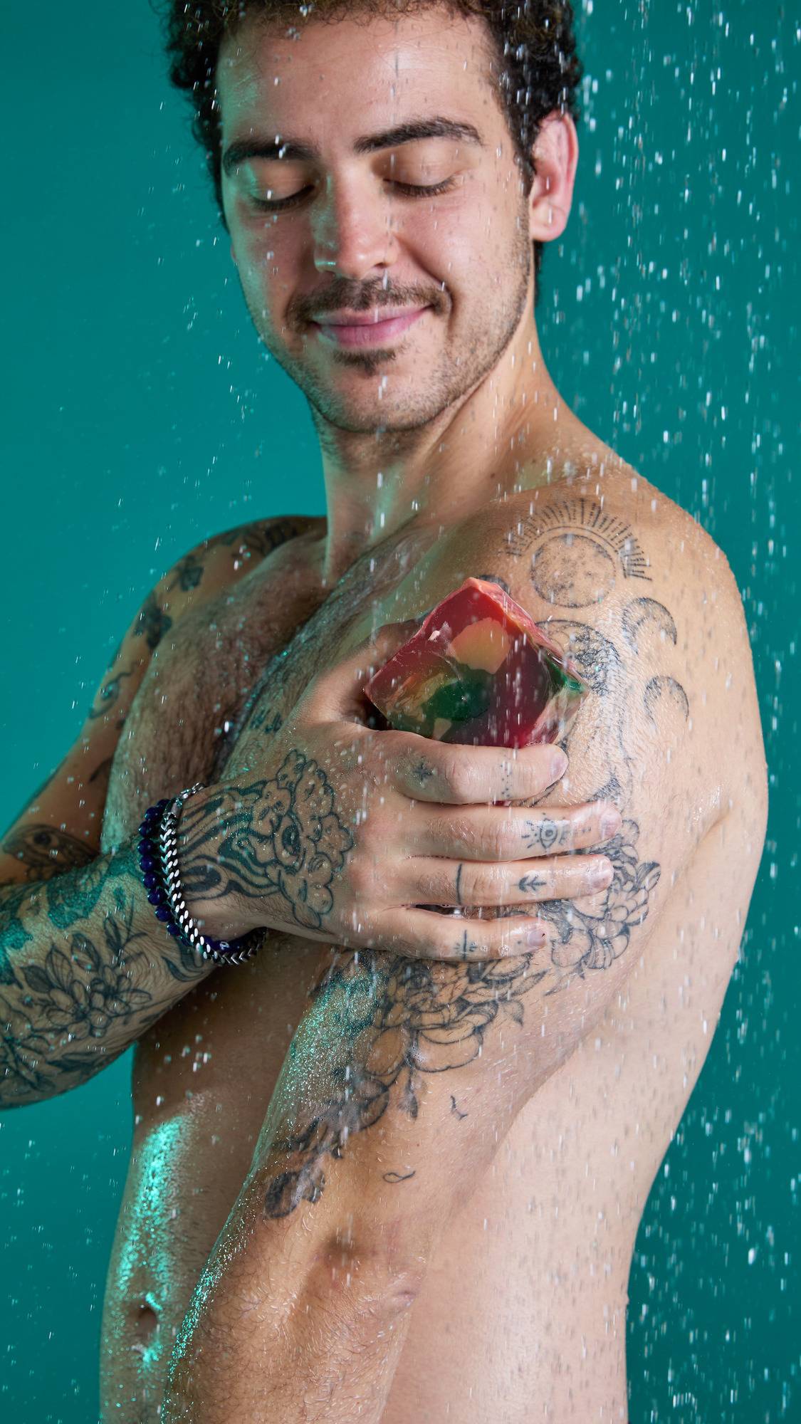 7F3EC0AE-54BB-2983-E5E9-D4D5A9056187