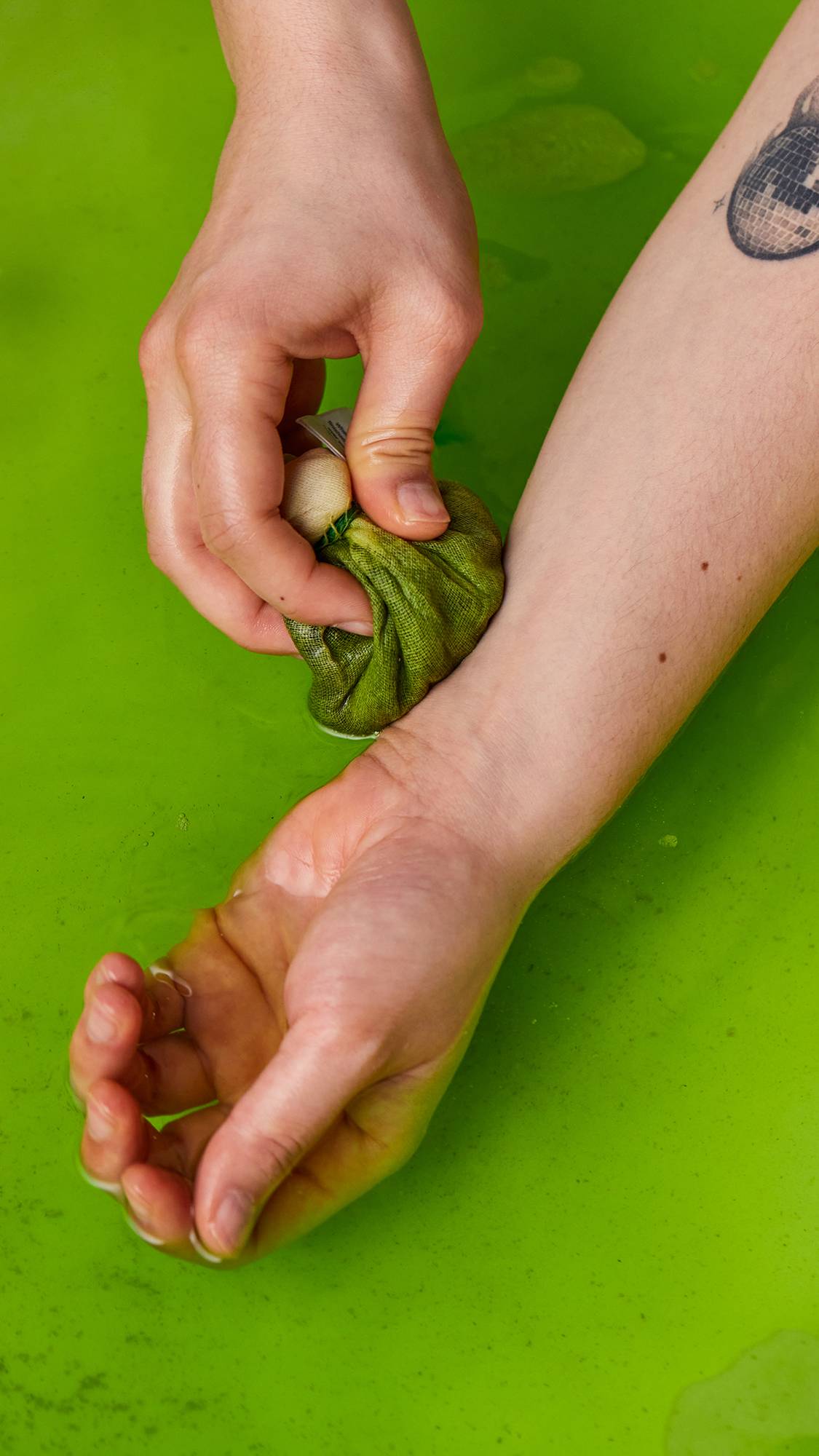 AA9A5F5F-0B05-119D-6CA5-3A8E7DE355B1