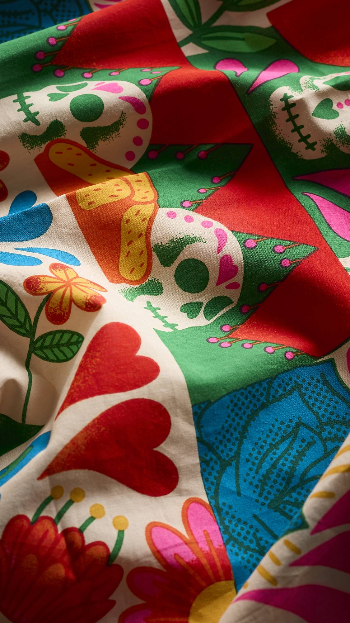 C6A0B568-043F-078B-7597-10557792ABC3