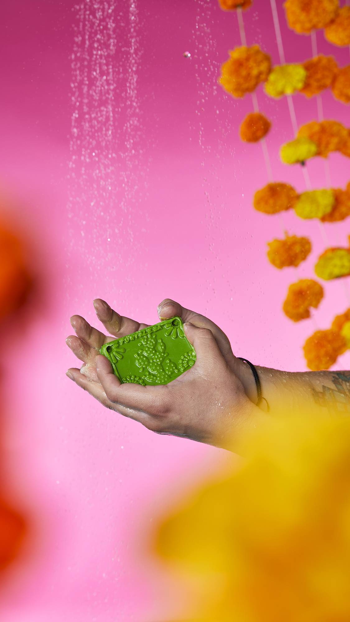 EE9B2992-4B7E-AD8A-7D0F-6C5322F7C0CF